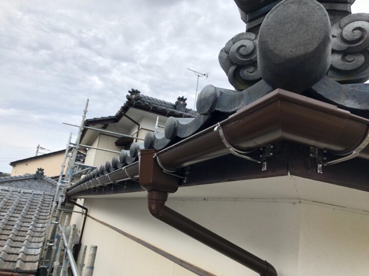 新潟市東区Y様邸：施工事例：雨漏り修理・雨樋全面改修