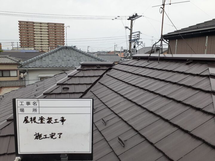 新潟市東区N様邸：施工事例：屋根塗装