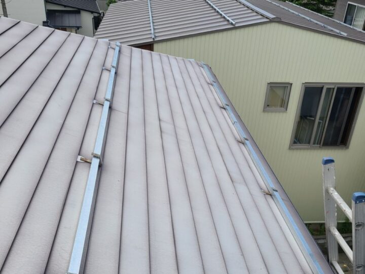 新潟市西区青山 Y様邸：屋根補修工事（雪止めアングル設置）・雨樋部分修繕工事