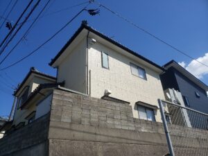 新潟市北区松浜 S様邸：外壁補修・外壁塗装工事：塩害ダメージが深刻なサイディング外壁を生き返らせる