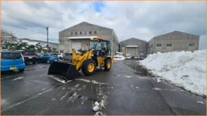 新潟市東区浜谷町｜高見工業所：工場敷地内の除雪作業事例