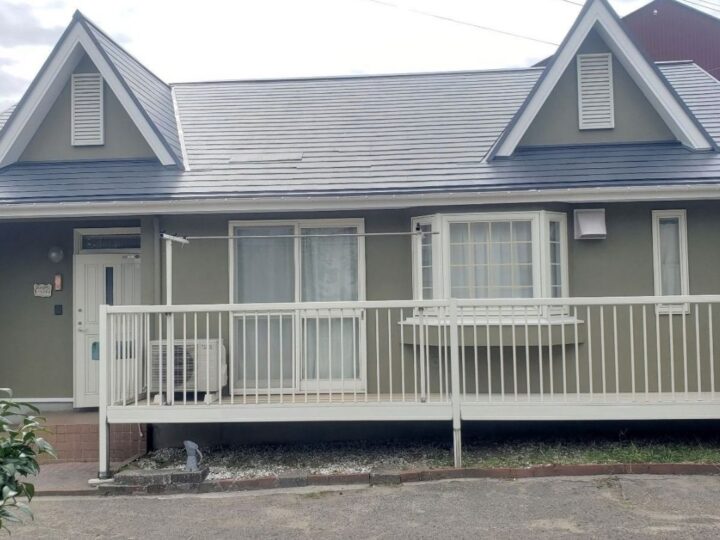 新潟市東区河渡T様邸｜外壁・屋根塗装と出窓の板金工事で大切な住まいを一新